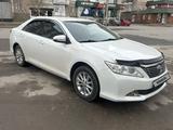 Toyota Camry 2014 годаүшін9 500 000 тг. в Усть-Каменогорск – фото 2