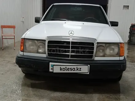 Mercedes-Benz E 200 1989 года за 1 250 000 тг. в Кентау – фото 9