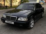 Mercedes-Benz C 200 1996 года за 2 700 000 тг. в Семей – фото 4