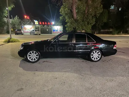 Mercedes-Benz S 320 1997 года за 4 500 000 тг. в Тараз – фото 13