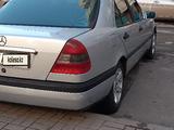 Mercedes-Benz C 180 1996 года за 2 300 000 тг. в Астана – фото 3