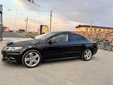 Volkswagen Passat CC 2016 года за 7 800 000 тг. в Шымкент – фото 2