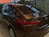 Hyundai Accent 2021 годаүшін7 000 000 тг. в Атырау – фото 2