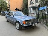 Mercedes-Benz E 230 1992 годаүшін1 450 000 тг. в Алматы