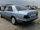 Mercedes-Benz E 230 1992 годаfor1 450 000 тг. в Алматы – фото 4