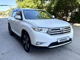Toyota Highlander 2013 года за 11 900 000 тг. в Караганда – фото 2
