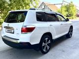 Toyota Highlander 2013 года за 11 900 000 тг. в Караганда – фото 5
