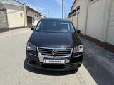 Volkswagen Touran 2009 года за 4 300 000 тг. в Тараз – фото 2