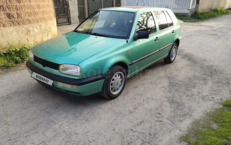 Volkswagen Golf 1994 года за 1 550 000 тг. в Алматы