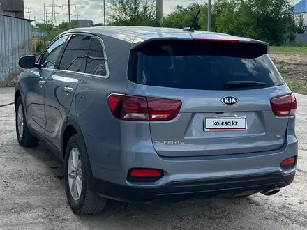 Kia Sorento 2020 года за 8 200 000 тг. в Уральск – фото 4