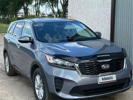 Kia Sorento 2020 года за 8 200 000 тг. в Уральск – фото 3