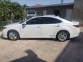 Lexus ES 300h 2014 годаүшін8 700 000 тг. в Жанаозен – фото 2