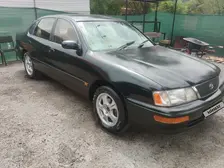 Toyota Avalon, 1996