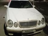 Mercedes-Benz CLK 230 2000 годаүшін3 000 000 тг. в Алматы – фото 3