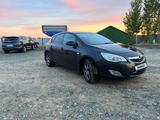 Opel Astra 2011 годаүшін2 900 000 тг. в Актобе – фото 5