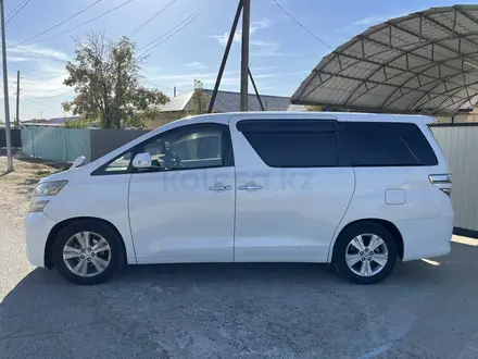 Toyota Vellfire 2010 года за 8 000 000 тг. в Атырау – фото 3