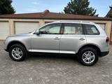Volkswagen Touareg 2008 года за 7 200 000 тг. в Шымкент – фото 5