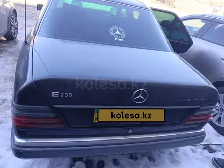 Mercedes-Benz E 230 1992 года за 1 550 000 тг. в Алматы – фото 8