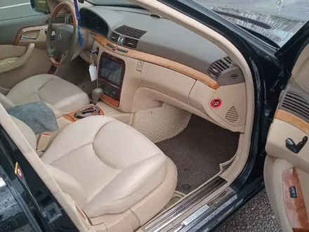 Mercedes-Benz S 350 2002 года за 4 800 000 тг. в Астана – фото 9