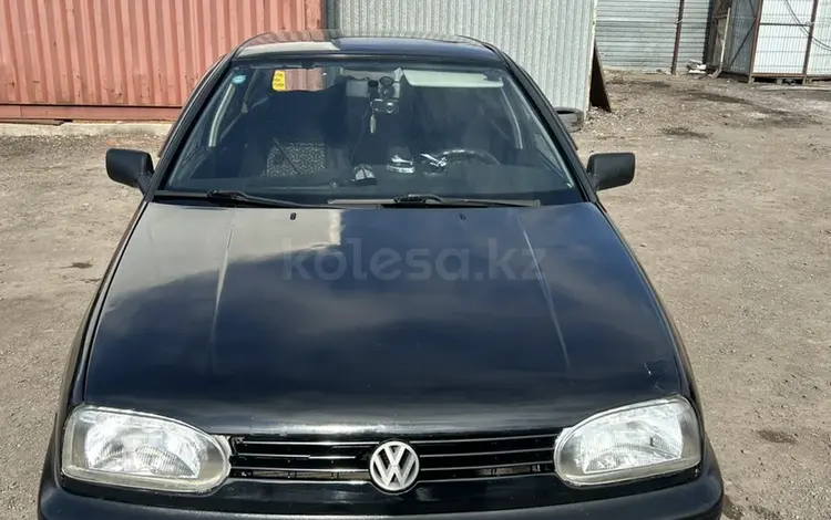 Volkswagen Golf 1996 годаүшін1 700 000 тг. в Караганда