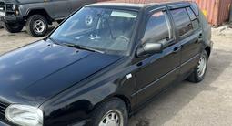 Volkswagen Golf 1996 года за 1 700 000 тг. в Караганда – фото 2