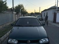 Volkswagen Golf 1995 годаfor1 700 000 тг. в Шымкент