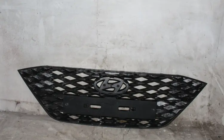 Решетка радиатора Hyundai Accent 20- за 20 000 тг. в Караганда