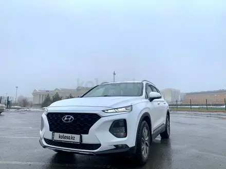 Hyundai Santa Fe 2018 года за 12 500 000 тг. в Уральск – фото 3