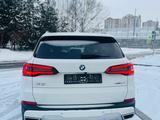 BMW X5 2019 года за 29 500 000 тг. в Алматы – фото 4