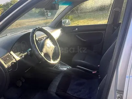 Volkswagen Golf 2002 года за 3 300 000 тг. в Караганда – фото 13