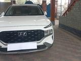Hyundai Santa Fe 2021 года за 13 950 000 тг. в Алматы – фото 5