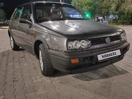Volkswagen Golf 1994 года за 750 000 тг. в Караганда – фото 4