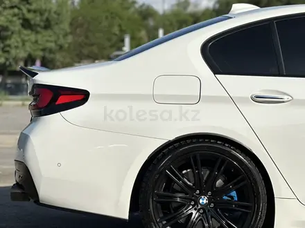 BMW 540 2018 года за 17 700 000 тг. в Алматы – фото 6