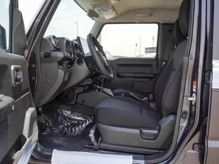 Suzuki Jimny 2025 года за 8 480 000 тг. в Алматы – фото 13
