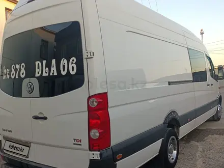 Volkswagen Crafter 2013 года за 17 100 000 тг. в Алматы – фото 4