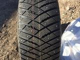 Шины Goodyear 275/40/r20 Ice Arctic за 100 000 тг. в Алматы