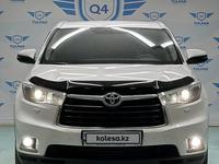 Toyota Highlander 2014 года за 15 000 000 тг. в Астана