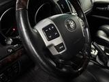 Toyota Land Cruiser 2013 года за 23 000 000 тг. в Астана – фото 4