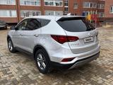 Hyundai Santa Fe 2017 года за 5 000 000 тг. в Актобе – фото 5