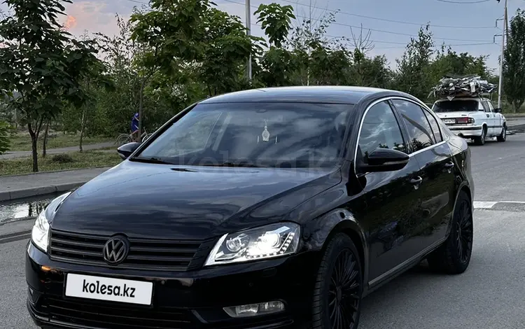 Volkswagen Passat 2011 года за 6 100 000 тг. в Алматы