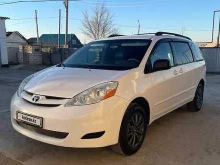 Toyota Sienna 2008 года за 8 500 000 тг. в Атырау