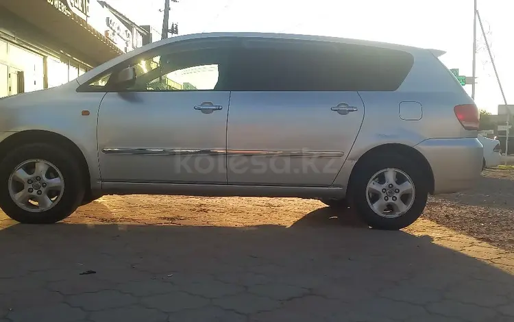 Toyota Ipsum 2002 года за 5 000 000 тг. в Алматы