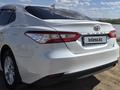 Toyota Camry 2021 года за 13 000 000 тг. в Павлодар – фото 4