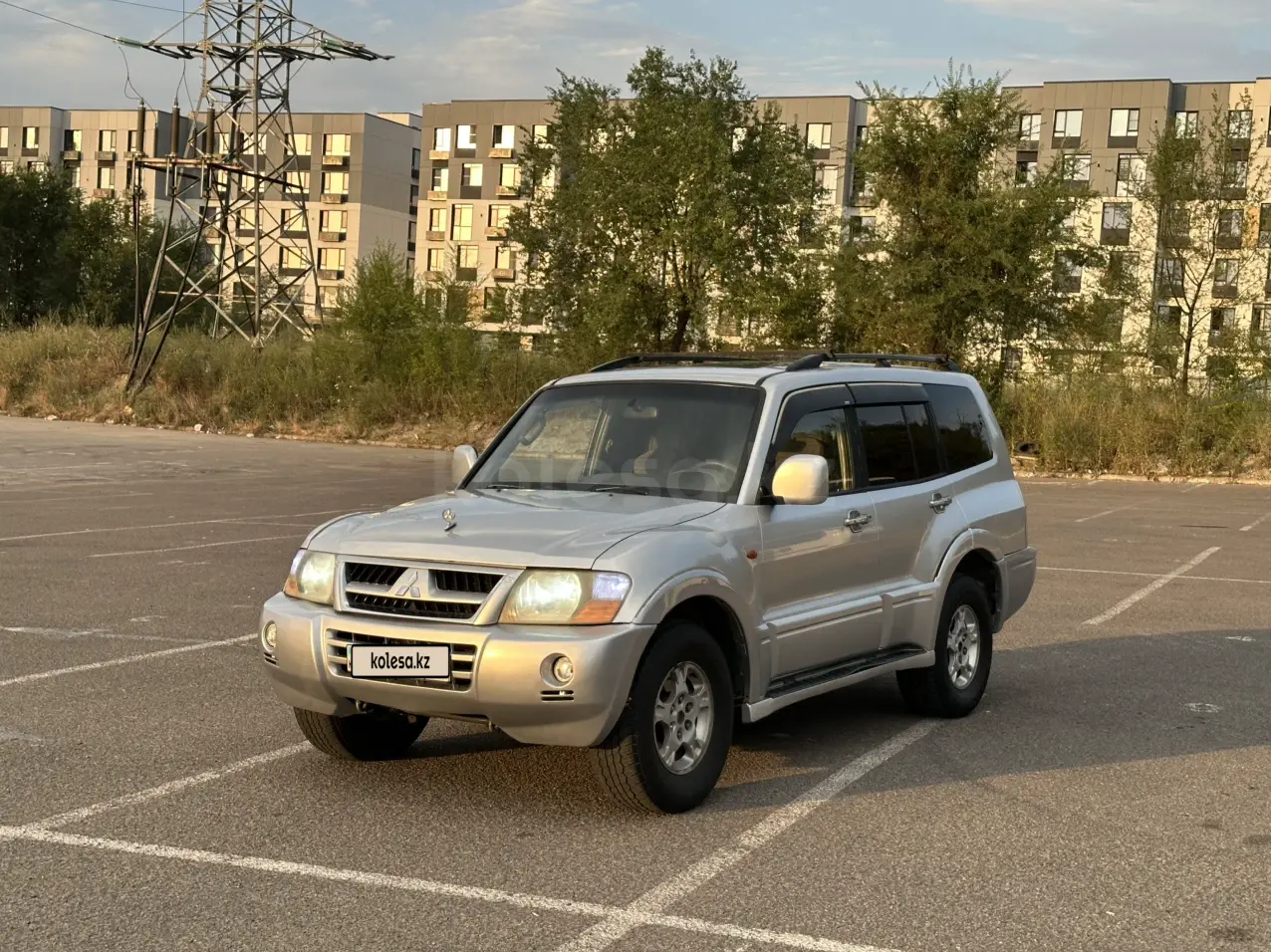 Mitsubishi Pajero, 2004