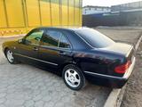 Mercedes-Benz E 280 1998 годаүшін2 950 000 тг. в Уральск – фото 4