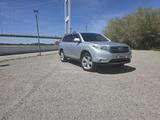 Toyota Highlander 2012 годаүшін12 500 000 тг. в Семей
