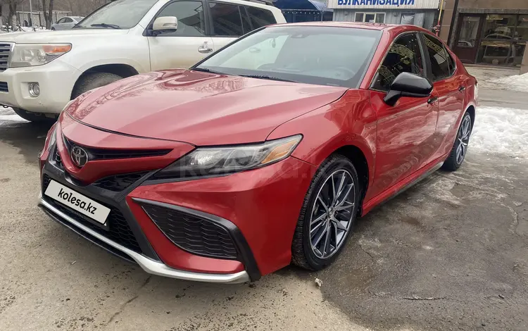 Toyota Camry 2021 годаүшін11 500 000 тг. в Усть-Каменогорск