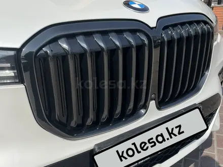 BMW X7 2021 года за 49 000 000 тг. в Алматы – фото 12