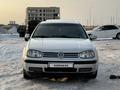 Volkswagen Golf 1999 годаfor1 900 000 тг. в Астана