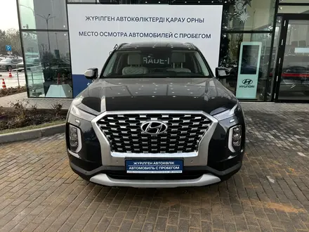 Hyundai Palisade 2021 года за 29 000 000 тг. в Алматы – фото 2